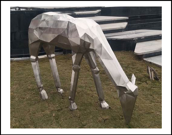 不锈钢鹿子雕塑